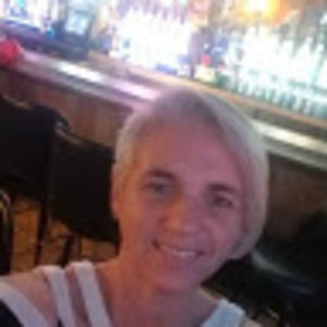 Meet your Posher, Robyn